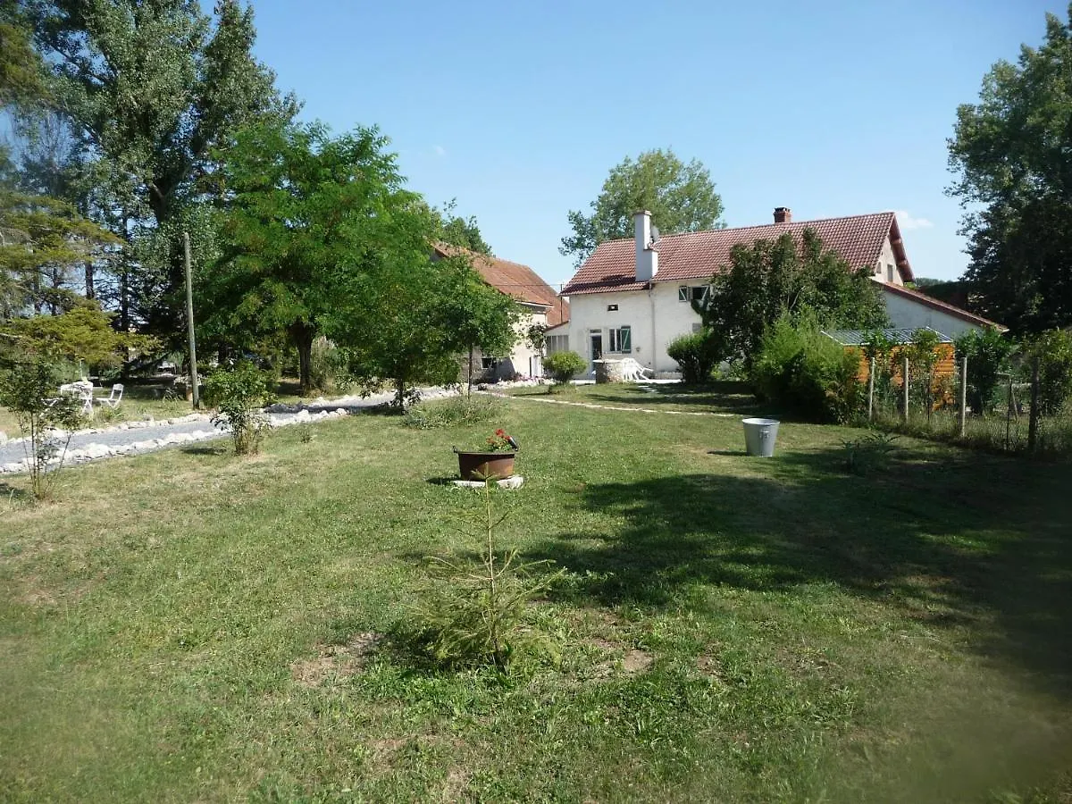 Bed & Breakfast L'Anagramme, Chambres, Table D'Hotes Et Gite Pour Adultes, Naturistes Ou Non ! Cindre