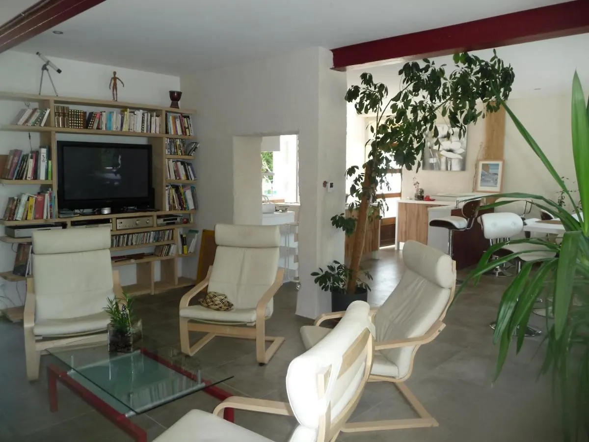 L'Anagramme, Chambres, Table D'Hotes Et Gite Pour Adultes, Naturistes Ou Non ! Cindre Frankrijk